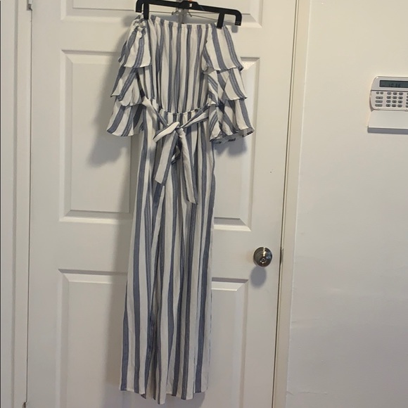 Comfy Outfit! - Picture 2 of 4